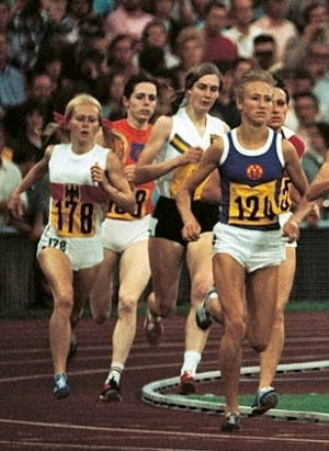Berny Boxem-Leferink in het oranje tijdens de Olympische Spelen (1972)